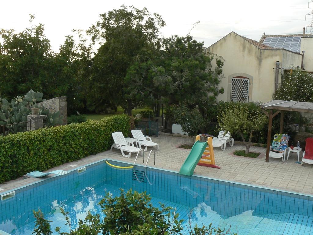 Agriturismo Ruvitello Misterbianco Luaran gambar